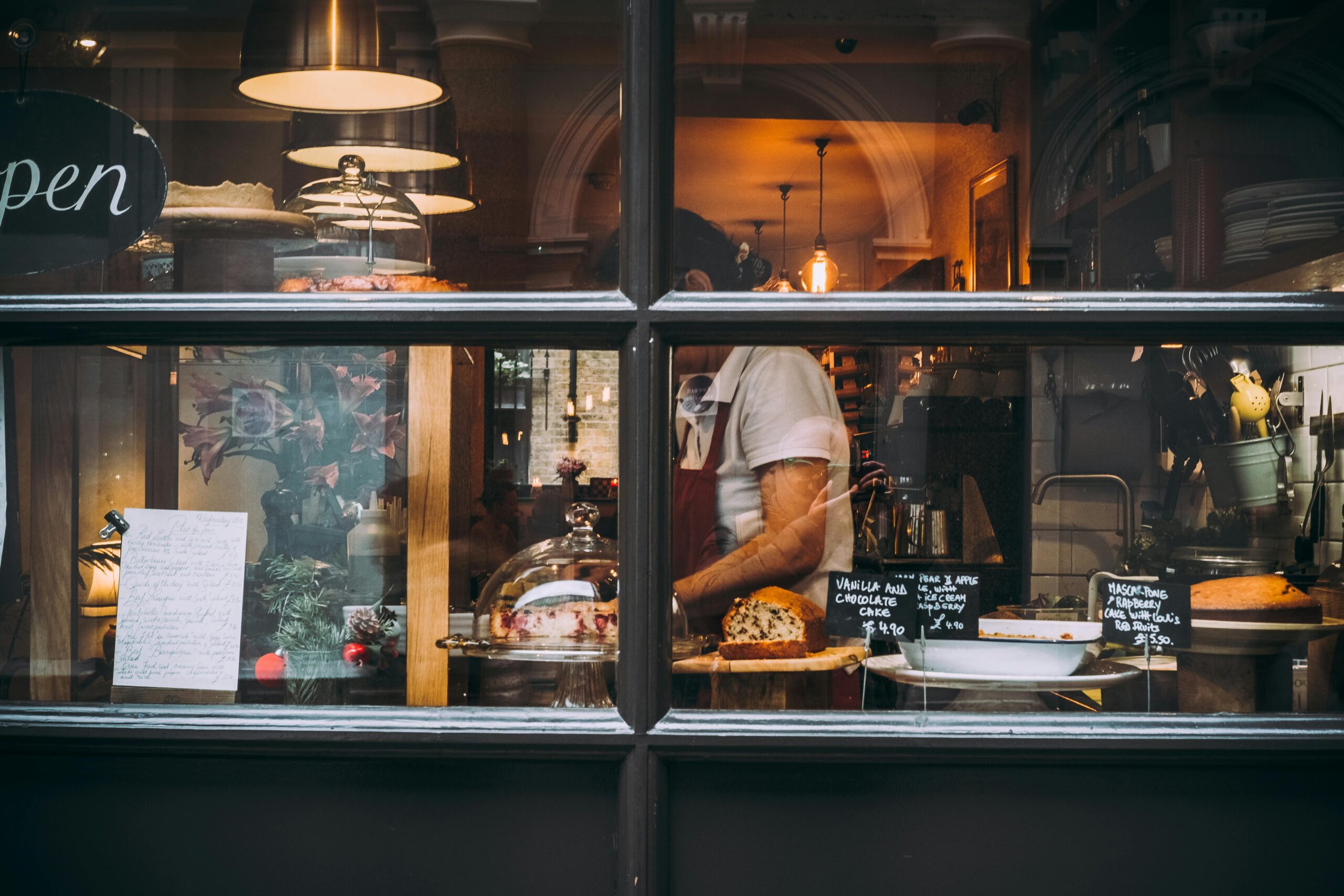 Top Bakeries in Central Florida: A Sweet Guide for Homebuyers and Locals Alike